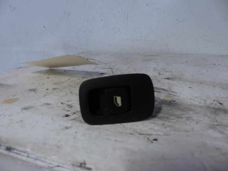 Interruttore lavacristalli posteriore destro CITROEN C4 PICASSO 1 Diésel - 1
