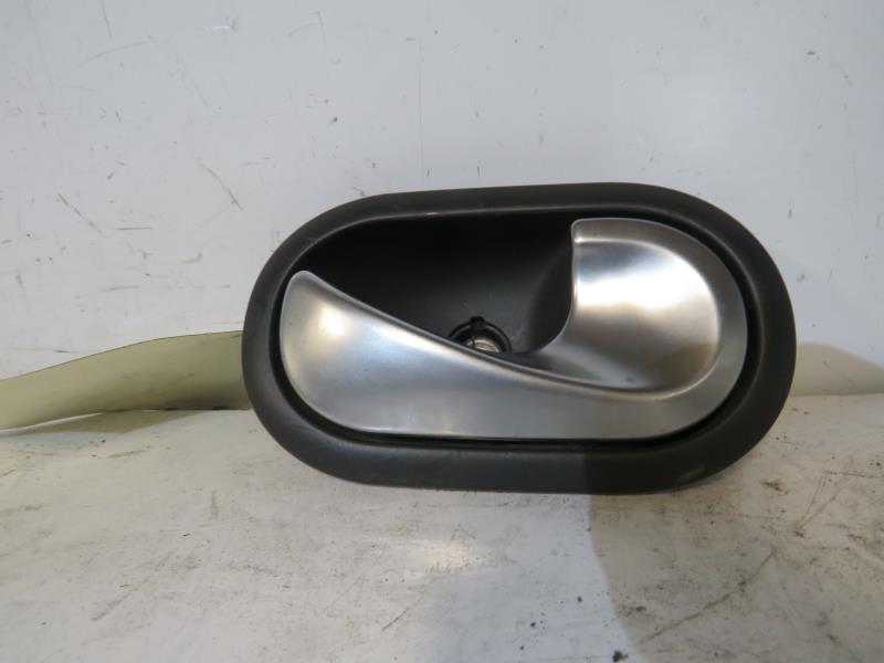 Maniglia interna posteriore destra RENAULT MEGANE 2 PHASE 2 Diésel - 1