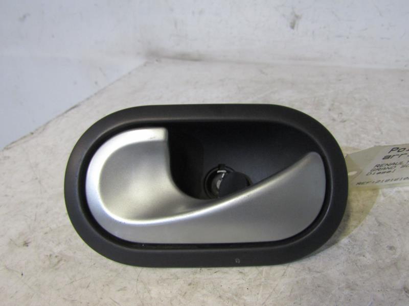 Maniglia interna posteriore sinistra RENAULT SCENIC 2 PHASE 2 Diésel - 1