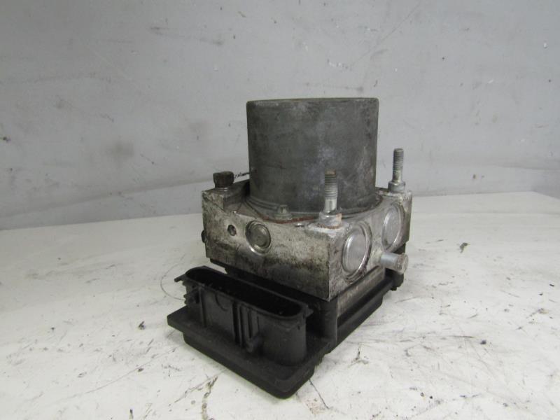 Blocco ABS (antibloccaggio freni) TOYOTA COROLLA VERSO 2 PHASE 1 Diésel - 1