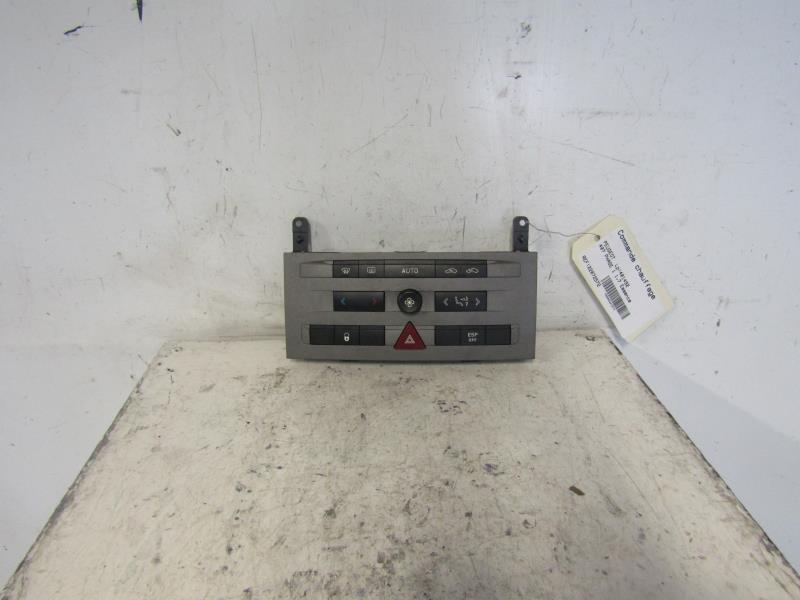 Commande chauffage PEUGEOT 407 PHASE 1 Essence - 1