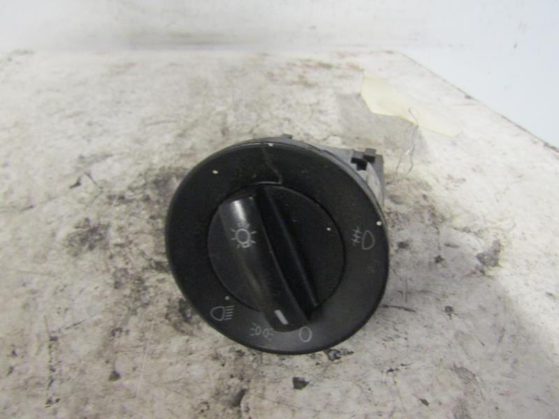 Commodo phare VOLKSWAGEN POLO 4 PHASE 2 Diesel - 1