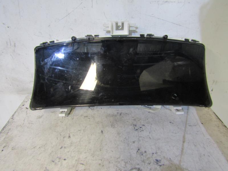 Compteur TOYOTA COROLLA 10 PHASE 2 Essence - 1