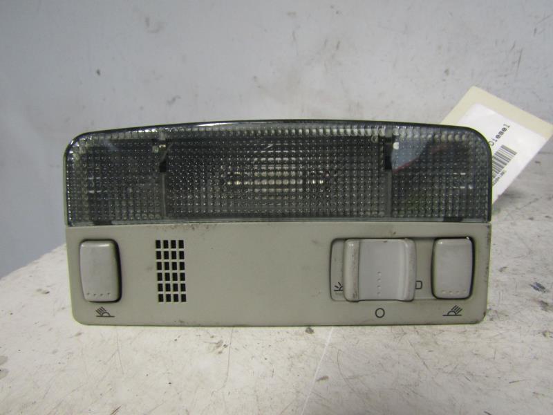 Luce di cortesia VOLKSWAGEN PASSAT 4 PHASE 2 Diésel - 1