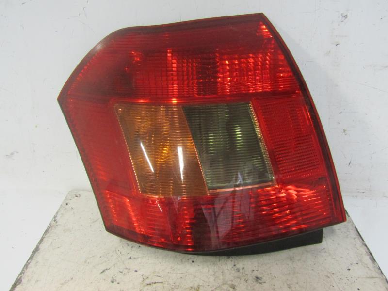 Fanale posteriore principale destro (luci) TOYOTA COROLLA 10 PHASE 1 Gasolina - 1