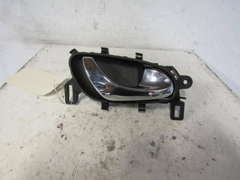 Maniglia interna posteriore destra NISSAN QASHQAI 2 PHASE 1 Diésel - 1