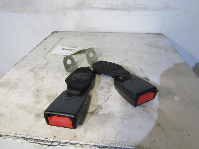 Aggancio cintura sicurezza posteriore destro FORD FIESTA 5 PHASE 2 Diésel - 1
