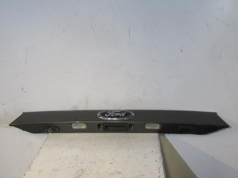 Bouton de coffre FORD MONDEO 3 PHASE 2 BREAK Essence - 1