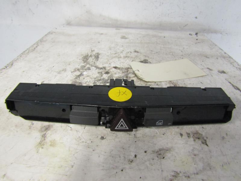 Bouton de warning OPEL ASTRA H PHASE 1 Essence - 1
