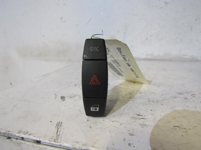 Bouton de warning BMW SERIE 1 E87 PHASE 2 Diesel - 1