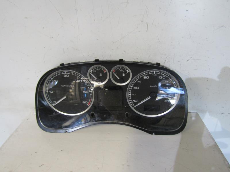 Compteur PEUGEOT 307 PHASE 1 Diesel - 1
