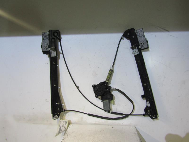 Leve vitre electrique avant droit MINI MINI 2 R56 PHASE 1 Essence - 1