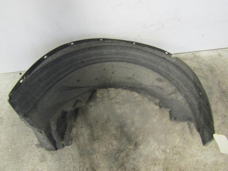 Pare boue arriere gauche BMW X5 E53 Diesel - 1