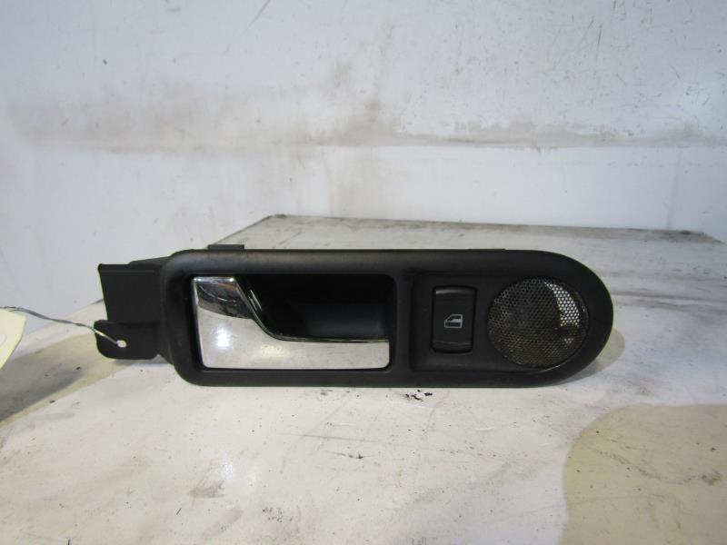 Maniglia interna posteriore sinistra VOLKSWAGEN PASSAT 4 PHASE 2 BREAK Diésel - 1