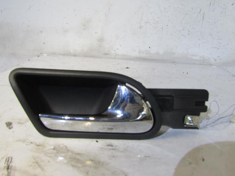 Maniglia interna anteriore destra VOLKSWAGEN GOLF 5 Diésel - 1
