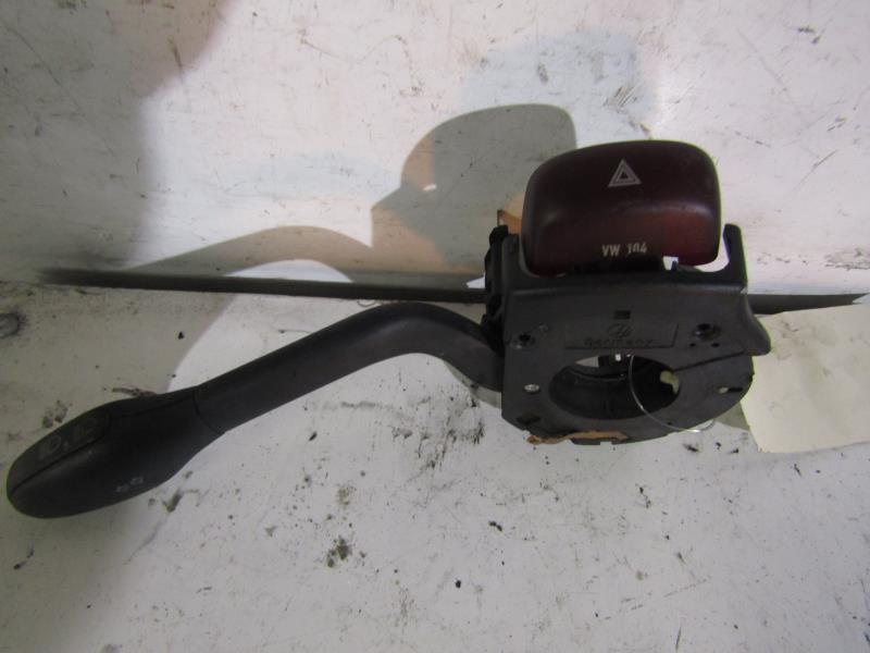 Bouton de warning VOLKSWAGEN GOLF 3 Diesel - 1