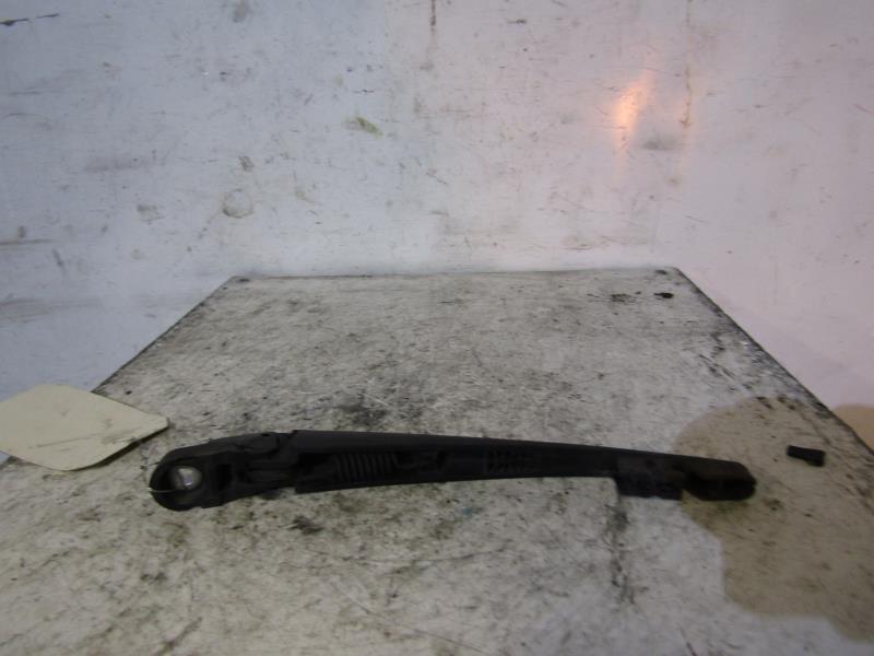 Braccio tergicristallo posteriore SUZUKI SWIFT 3 Gasolina - 1