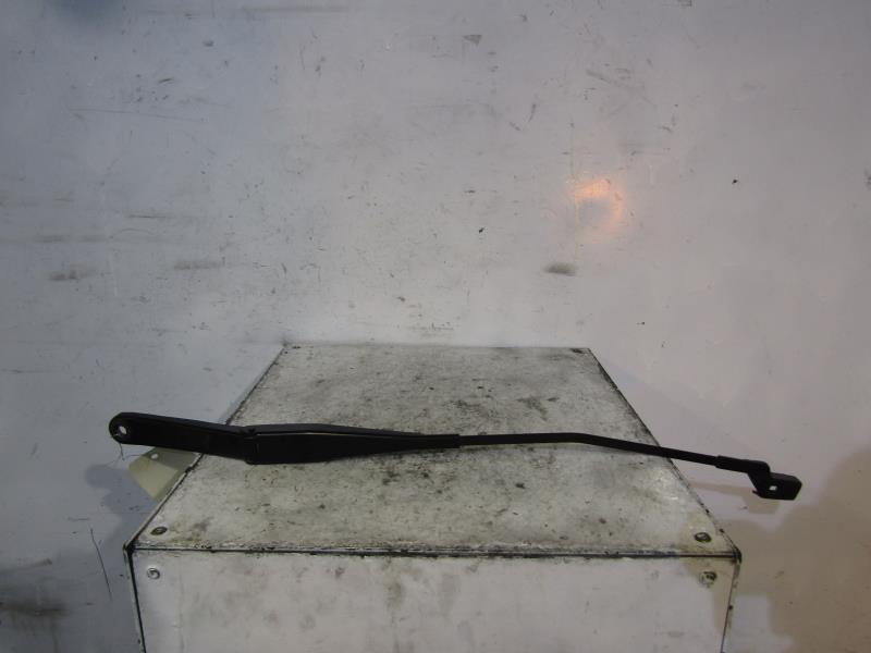 Braccio tergicristallo anteriore destro FORD FIESTA 6 PHASE 1 Diésel - 1