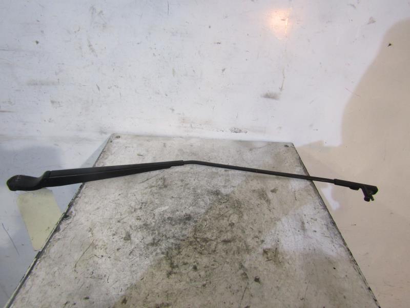 Braccio tergicristallo anteriore destro VOLKSWAGEN POLO 4 PHASE 1 Gasolina - 1