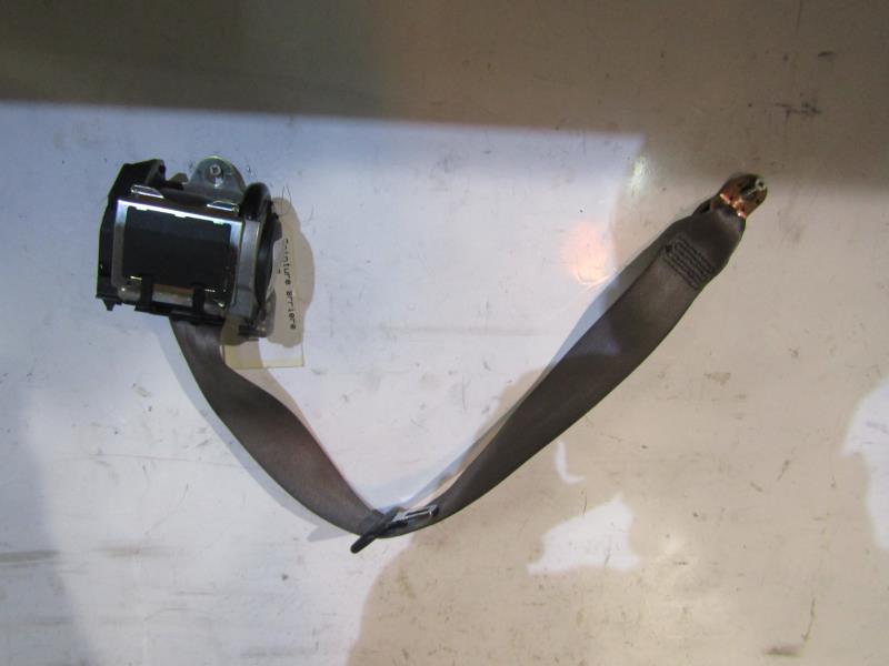 Cintura di sicurezza posteriore sinistra AUDI A4 1 AVANT PHASE 2 BREAK Diésel - 1
