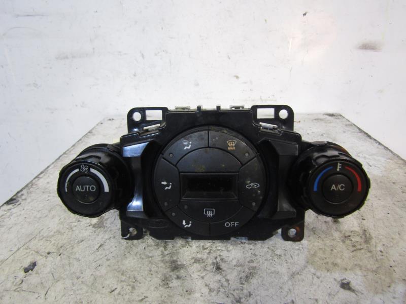 Commande chauffage FORD FIESTA 6 PHASE 1 Diesel - 1