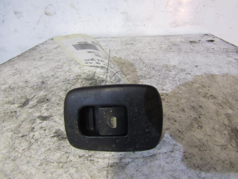 Interruttore lavacristalli posteriore sinistro PEUGEOT 207 PHASE 1 Diésel - 1