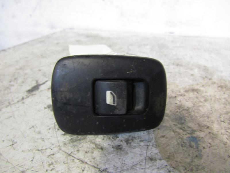 Interruttore lavacristalli posteriore sinistro PEUGEOT 207 PHASE 2 BREAK Diésel - 1