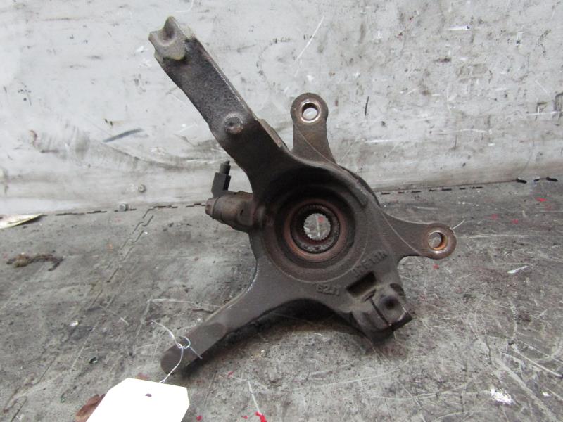 Fuso a snodo anteriore sinistro SUZUKI SWIFT 3 Gasolina - 1