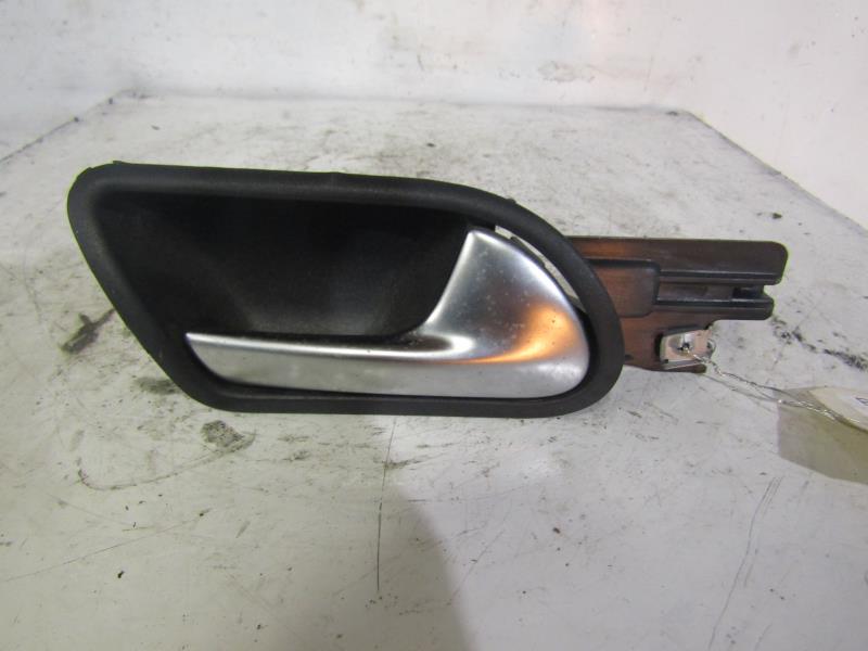 Maniglia interna posteriore destra VOLKSWAGEN GOLF 5 Diésel - 1