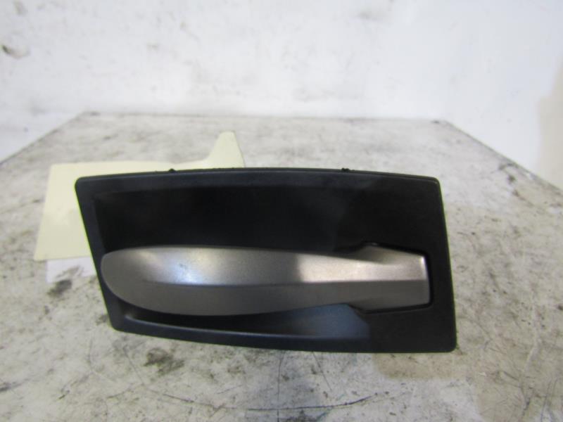 Maniglia interna posteriore destra BMW SERIE 5 E60 PHASE 2 Diésel - 1