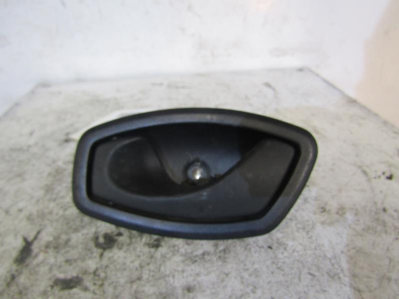 Maniglia interna posteriore sinistra RENAULT MEGANE 3 PHASE 1 BREAK Diésel - 1