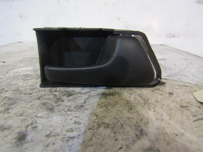 Maniglia interna anteriore destra VOLKSWAGEN GOLF 3 Diésel - 1