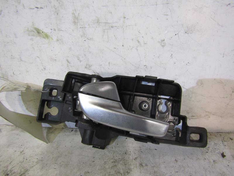 Maniglia interna anteriore sinistra FORD MONDEO 3 PHASE 1 Diésel - 1