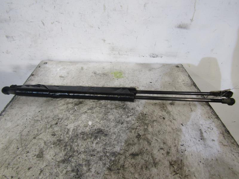 Verin de coffre AUDI A3 2 PHASE 1 Diesel - 1