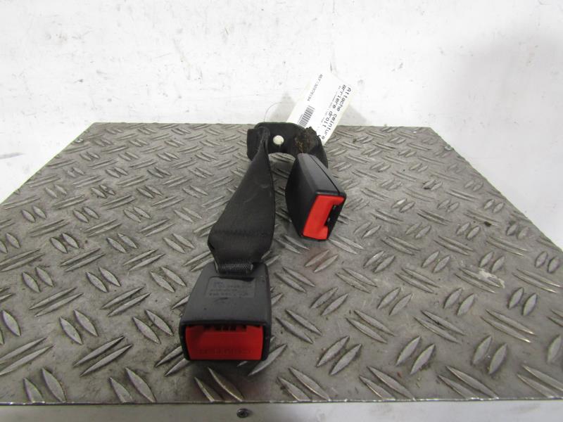 Aggancio cintura sicurezza posteriore destro BMW SERIE 1 E87 PHASE 1 Diésel - 1