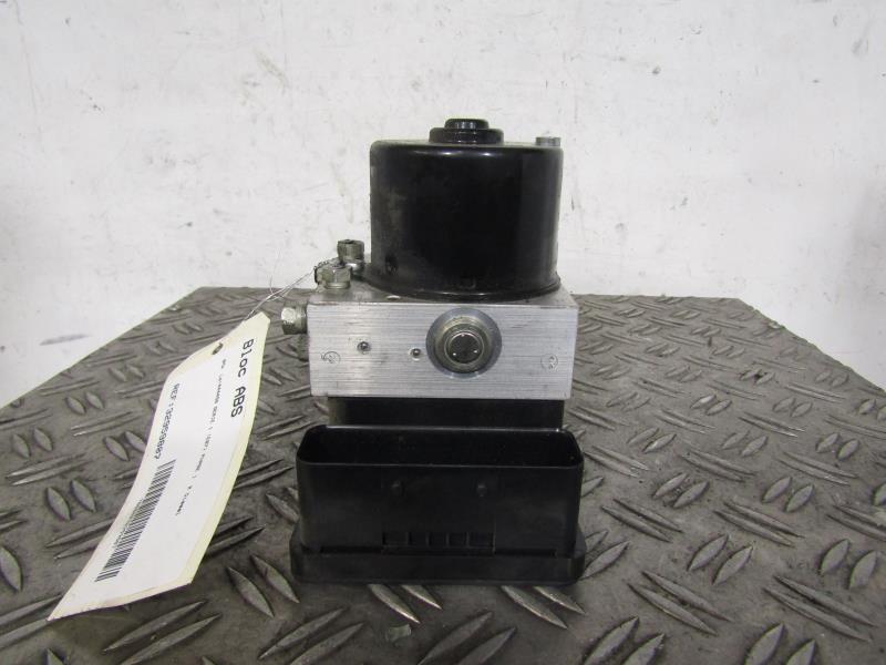 Blocco ABS (antibloccaggio freni) BMW SERIE 1 E87 PHASE 1 Diésel - 1
