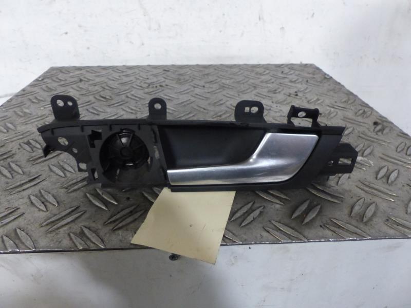 Maniglia interna posteriore destra AUDI A3 2 SPORTBACK PHASE 1 Diésel - 1