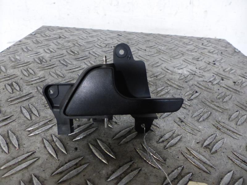 Maniglia interna anteriore sinistra VOLKSWAGEN TRANSPORTER 5 PHASE 1 Diésel - 1