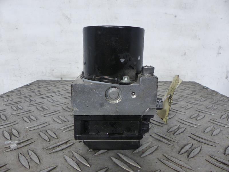 Blocco ABS (antibloccaggio freni) VOLKSWAGEN POLO 4 PHASE 2 Diésel - 1