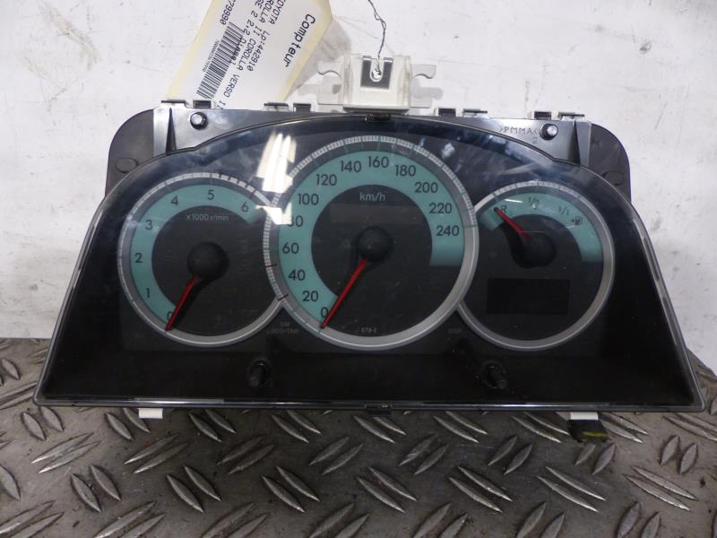 Compteur TOYOTA COROLLA VERSO 2 PHASE 2 Diesel - 1