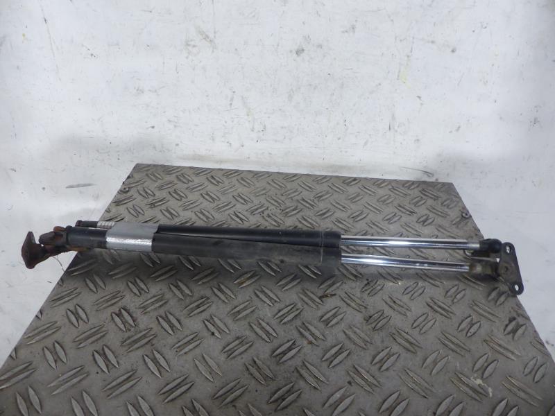 Verin de coffre LEXUS RX 1 Essence - 1