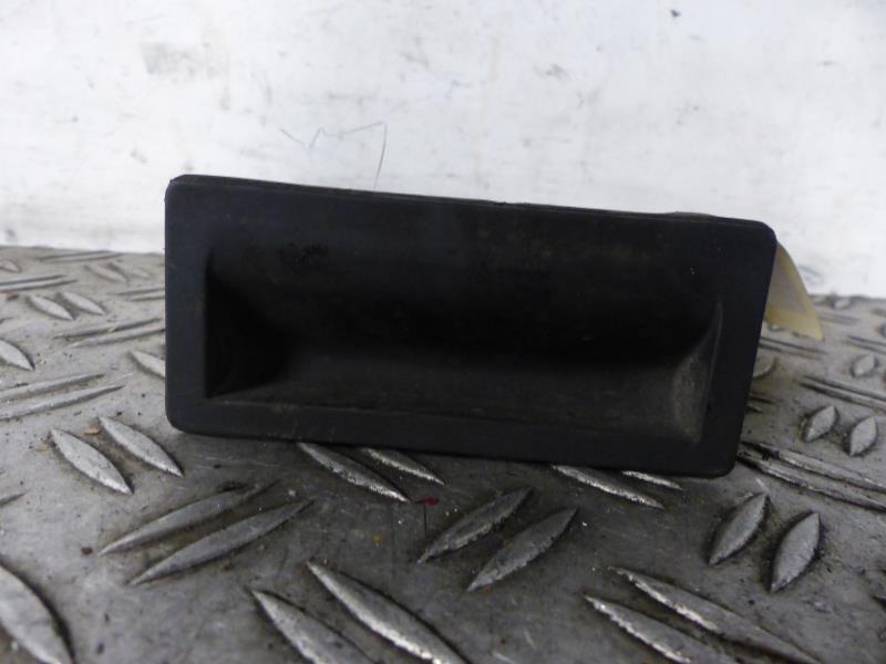 Bouton de coffre VOLKSWAGEN SHARAN 2 PHASE 1 Diesel - 1