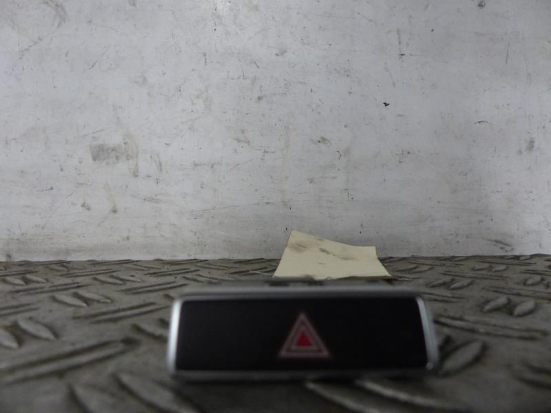 Bouton de warning VOLKSWAGEN SHARAN 2 PHASE 1 Diesel - 1