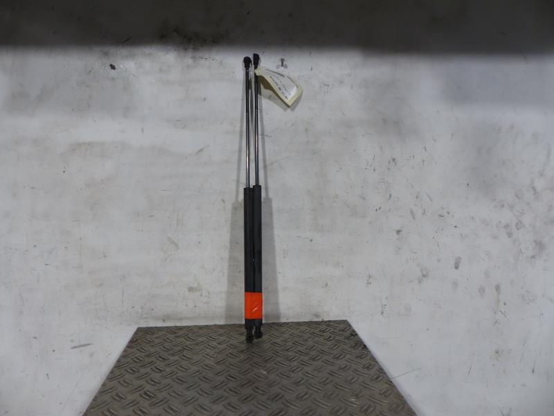 Verin de coffre BMW SERIE 3 E46 COMPACT PHASE 1 Diesel - 1