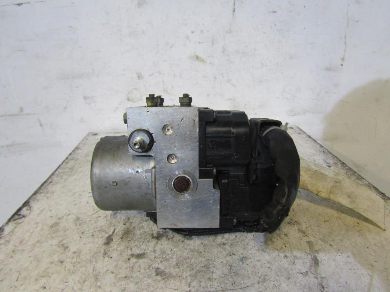 Blocco ABS (antibloccaggio freni) TOYOTA COROLLA 10 PHASE 2 BREAK Diésel - 1