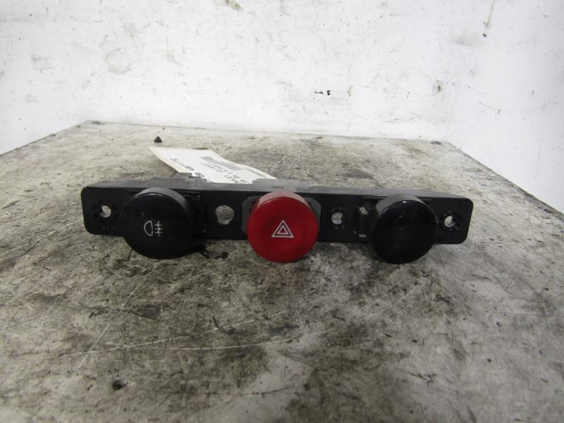 Bouton de warning CHEVROLET KALOS Essence - 1