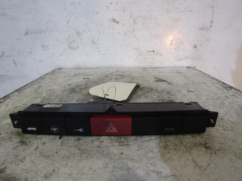 Interruttore luci emergenza FIAT GRANDE PUNTO Gasolina - 1