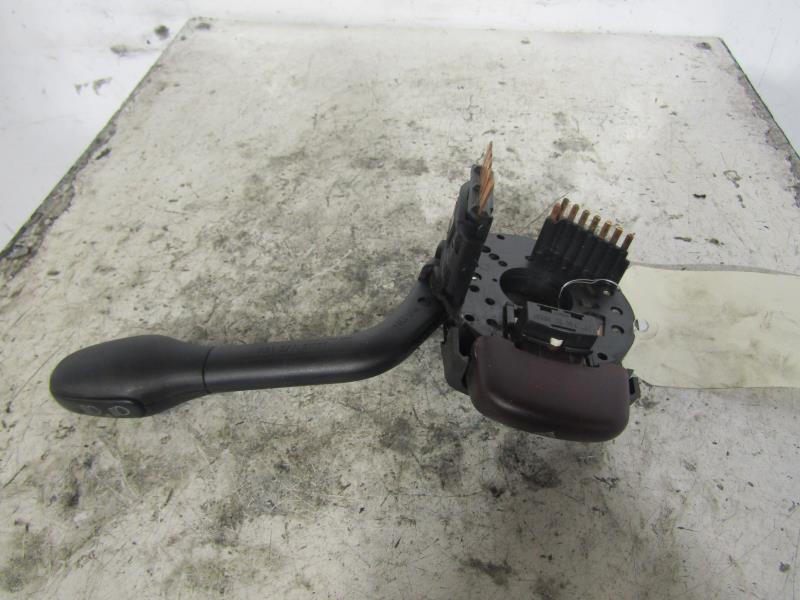 Bouton de warning VOLKSWAGEN GOLF 3 Diesel - 1