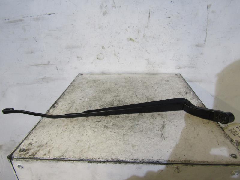 Braccio tergicristallo anteriore sinistro TOYOTA COROLLA 10 PHASE 2 BREAK Diésel - 1