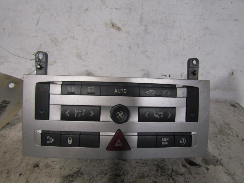 Commande chauffage PEUGEOT 407 PHASE 1 Diesel - 1